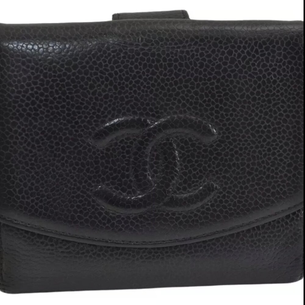 AUTHENTIC CHANEL BLACK VINTAGE CAVIAR SKIN CC LOGO BIFOLD WALLET